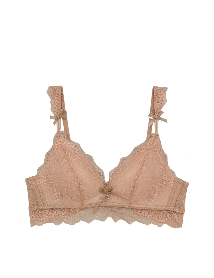 all-over floral lace bralette featuring lace epaulets and extended scalloped floral lace beyond bra bands, featuring dainty ribbons and a pearl accessory in the center gore -- also completely wireless!
<p> </p>
<p>material and care:</p>
<ul>
<li>hand wash recommended</li>
<li>use a mesh bag when opting for machine wash</li>
<li>imported nylon/spandex/lace</li>
</ul>