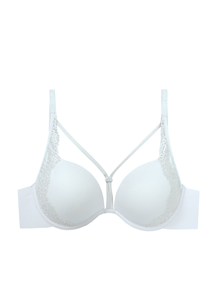 emma- double push-up bra with plain cups, scalloped lace trim along the bra straps and outer edges of the bra, and a fashionable decolletage design.