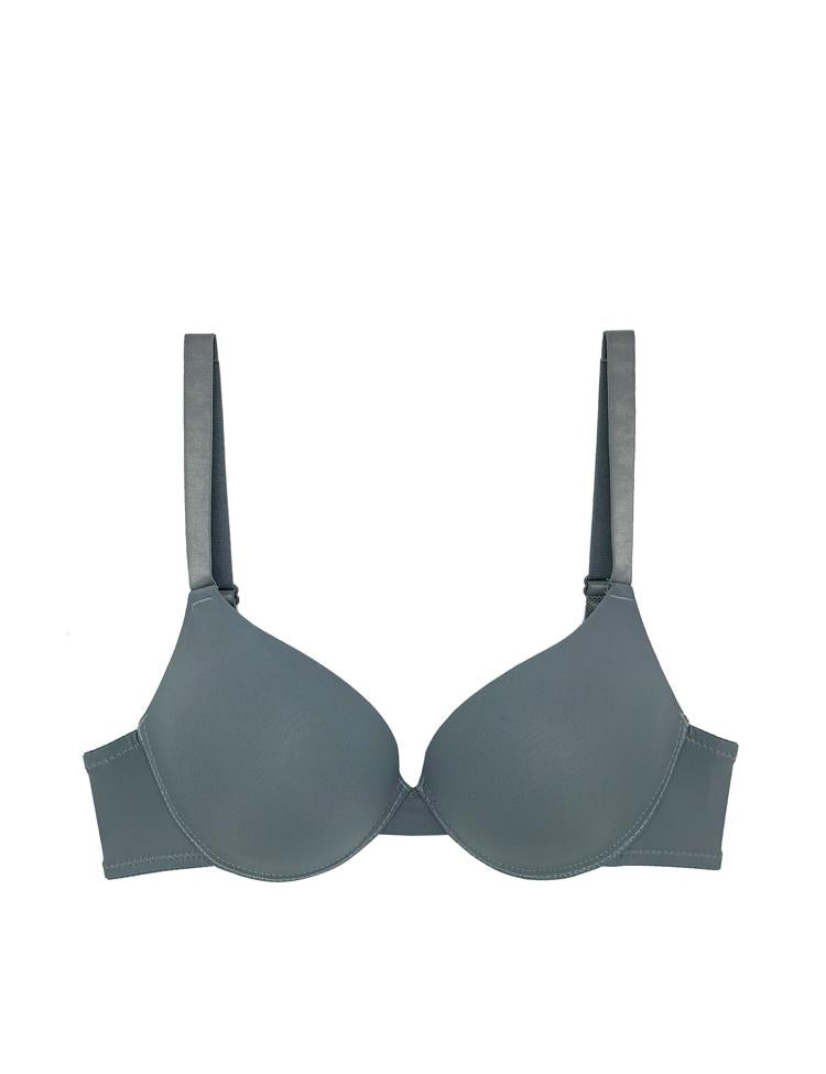 A closet staple, this full-coverage bra features solid cups and band, along with a dainty jewel on the center core!
<ul>
<li>hand wash recommended</li>
<li>use a mesh bag when opting for machine wash</li>
<li>imported nylon/spandex</li>
</ul>